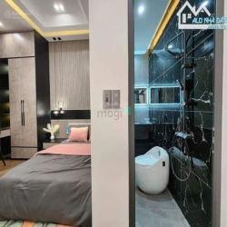 Chủ bán gấp nhà HXH Bạch Đằng, P.2, Q. Tân Bình, 75m2, 2tỷ950tr, SHR