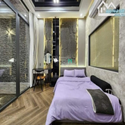 Chủ bán gấp nhà HXH Bạch Đằng, P.2, Q. Tân Bình, 75m2, 2tỷ950tr, SHR