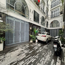 Bán nhà hẻm ô tô Hoàng Hoa Thám, ngang 4.5m, 4 tầng, 4 phòng, nhỉnh 7t