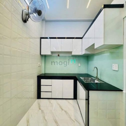 Nhà bán Bùi Quang Là, Phường 12, Gò Vấp,dt:40m2, Giá 2tỷ 250tr ,SHR