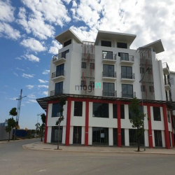 Cần bán cắt lỗ căn Shophouse Khai Sơn đối diện chung cư gần đường 30m