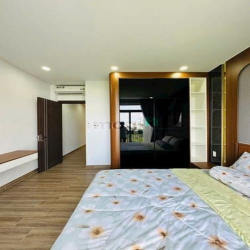 Bán nhà hẻm 1 sẹc 6m thông Lê Đức Thọ, P.15, 4 x 13,5m, 5 lầu giá 6.65