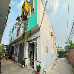 Nhà Bỏ Trống Ko Ai Ở Gần Chợ Gò Đen 1 lầu 2 Phòng Ngủ Gần Cổng chào PL