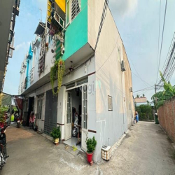 Nhà Bỏ Trống Ko Ai Ở Gần Chợ Gò Đen 1 lầu 2 Phòng Ngủ Gần Cổng chào PL