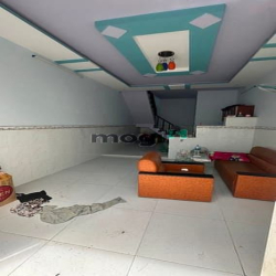 Nhà Bỏ Trống Ko Ai Ở Gần Chợ Gò Đen 1 lầu 2 Phòng Ngủ Gần Cổng chào PL
