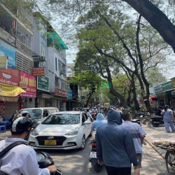 Mặt phố Ba Đình Xây BUILDING - Phòng khám đa khoa 133m 33 tỷ.