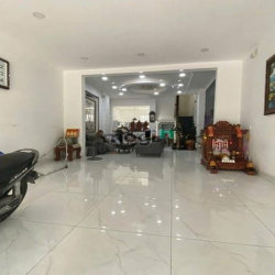 Bán nhà Mặt Tiền đường Trần Thanh Mại - 71m² Ngang 5M - 4 Tầng 5PN