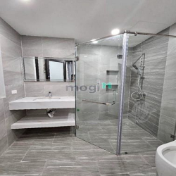 + Ngọc Thụy -Long Biên -DT33M2- 5T-MT5.85 giá chào 5.35 tỷ (đàm phán)