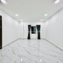 Cần bán nhà Phan Văn Trị, P11, Bình Thạnh, DT 40m2, giá 2 tỷ 5, SHR.