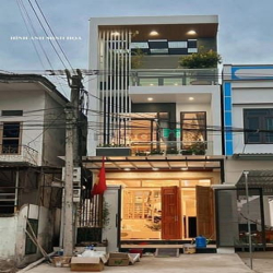 Bán Nhà 3 Tầng, 83 m2(4X21 ) Gần Vòng xoay  NGUYỄN DUY TRINH, Phú Hữu