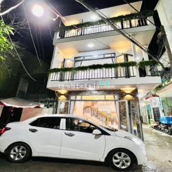 Cần bán nhà Phan Văn Trị, P11, Bình Thạnh, DT 40m2, giá 2 tỷ 5, SHR.