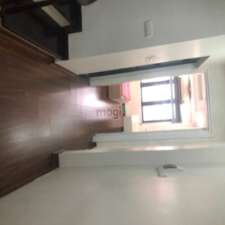 BA ĐÌNH :41m -5 tầng  vị trí đẹp - oto vào - kinh doanh