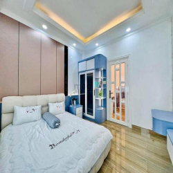 Chủ cần bán gấp nhà Gò Ô Môi,Phú Thuận,Q7,87m²,3tỷ195,sổ hồng riêng