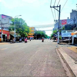 Mặt tiền ngay trường chinh rộng 20m, 5x15m, 5 tầng, 1x tỷ