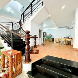 NHÀ TRẦN BÌNH TRỌNG BÁN - 89m2 - 5,3m x 17m - Sổ a4 - đúc 3 tầng