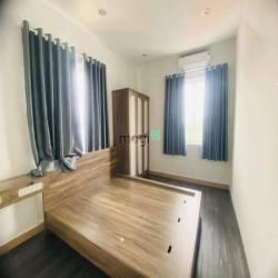 Tòa nhà 8 Tầng, Mặt tiền Nguyễn Khoái, 6.7x25m, 13 CHDV, PCCC, 44 tỷ