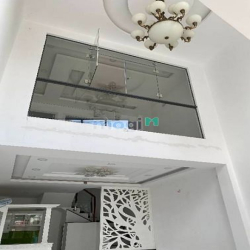 Nhà Nguyễn Thượng Hiền Bình Thạnh-Hẻm Xe Hơi 5 Tầng Giá 6.95 Tỷ.