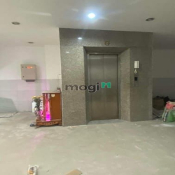 Tòa nhà 8 Tầng, Mặt tiền Nguyễn Khoái, 6.7x25m, 13 CHDV, PCCC, 44 tỷ