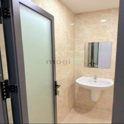 Giảm sâu 400TR, HXH, CN 50m2, 3PN 5WC, gần Mặt tiền XVNT, phường 19