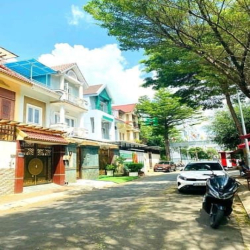 Bán nhà Biệt thự khu QUÂN ĐỘI 468/4/6 Phan Văn Trị P7 Gò Vấp (Vincom)