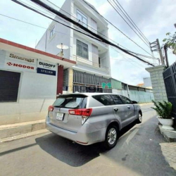 KHU VIP BÀU CÁT TÂN BÌNH – 50m2 (5 X 10), 3 tầng đẹp- Hẻm xe tải thông