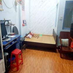 Bán gấp căn nhà Lê Văn Thọ, P11, Gò Vấp 60m2 giá 2Ty700 sổ sẵn