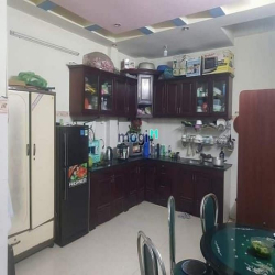 Bán gấp căn nhà Lê Văn Thọ, P11, Gò Vấp 60m2 giá 2Ty700 sổ sẵn