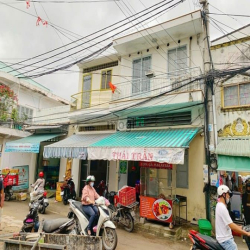 Cặp nhà mặt tiền Nguyễn Thị Minh Khai gần Vincom Xuân Khánh, Cần Thơ