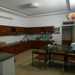 Cần bán gấp nhà Linh Đông Thủ Đức DT 48m2, giá 1.3 tỷ, có SHR, hẻm 5m