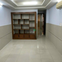 Cần bán gấp nhà Linh Đông Thủ Đức DT 48m2, giá 1.3 tỷ, có SHR, hẻm 5m