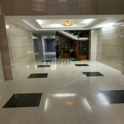 Cần bán gấp nhà Linh Đông Thủ Đức DT 48m2, giá 1.3 tỷ, có SHR, hẻm 5m