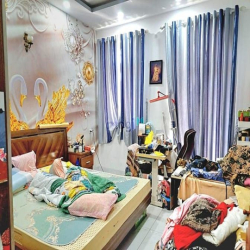 Nhà đẹp 3 tầng cập tân kỳ tâ.n quý  - hẻm xe tải thông  - ( 4x20m )