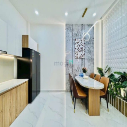 Bán nhà hẻm xe hơi Dương Quảng Hàm, P.5, 4,2 x 11 nở hậu 4,7m giá 7.9