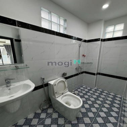 Khu VIP Phan Xích Long, Nhiêu Tứ 38m2