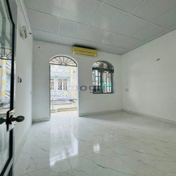 Bán nhà hẻm xe hơi thông đường Bùi Quang Là, P.12, 3,5 x 10 giá 3.6 tỷ