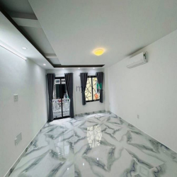 Khu VIP Phan Xích Long, Nhiêu Tứ 38m2