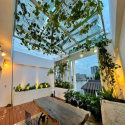 - Bán nhà Thảo điền vị trí kinh doanh đẹp 140m2. 40 tỷ.