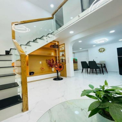 bán gấp nhà mới, HXH,gần MT Phan Văn Trị P.14 Bình Thạnh 34M2, 4 tỷ55
