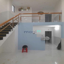 Nhà an thanh ngay chợ búng chỉ 2tỷ350