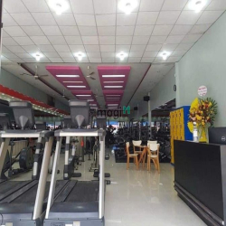 GIẢM SỐC 3 TỶ nhà mặt tiền ngang 6.5m 160m2 gần ngã 6 CHUỒNG CÚN 17 tỷ