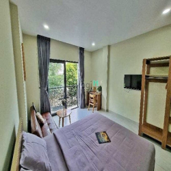 nhà 6 tầng căn hộ dịch vụ khu k300