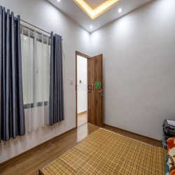 bán nhà mới 1t1l Nhất Chi Mai 65m2 / 1Tỷ390 gần đường ra sân bay