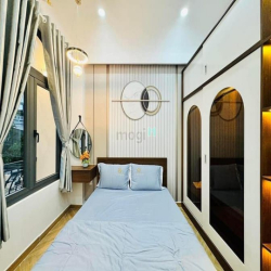 NHÀ PHỐ SIÊU RẺ SHR 62.5m2/3tỷ350tr Phan Xích Long , p.7, Phú Nhuận