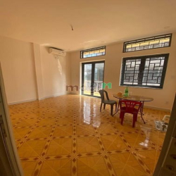 Bán nhà hẻm xe tải giáp Quận 10 5.5m x 13m 4 tầng chỉ 11.x tỷ