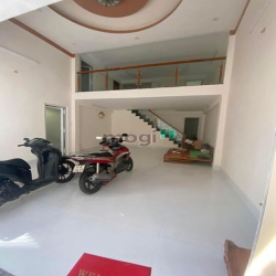 Bán nhà hẻm xe tải giáp Quận 10 5.5m x 13m 4 tầng chỉ 11.x tỷ