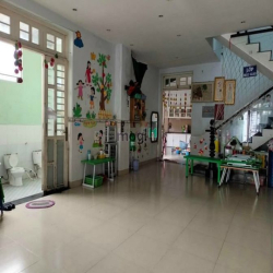 Bán nhà 2 lầu , Mặt tiền đường 12, ngay trường Hoa Lư - Q9  -12 tỷ