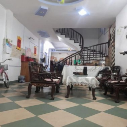 Khu P.lô 7,2ha Vĩnh Phúc Ba Đình ô tô tránh vỉa hè KD 52m 5T giá 16 tỷ