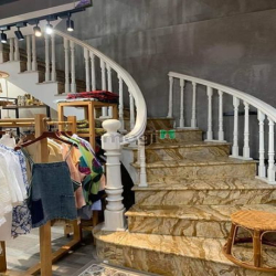 Kinh doanh sầm uất, Bán nhà Hoàng Cầu, 60m, 6 tầng, mặt tiền 6m, 22,5