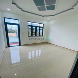 Nhà bán 60m2 P.Bửu Long gần KDL Bửu Long giá 2,6 tỷ nhà có lầu xe hơi