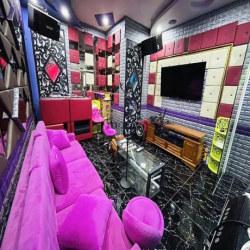 Bán Nhà Hẻm Xe Tải Đường Mã Lò, 5 Tầng, Có Phòng Karaoke 5*